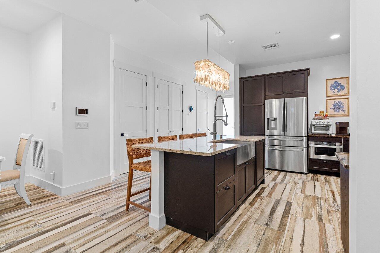 VILLAS OF OCEAN CREST - Residential