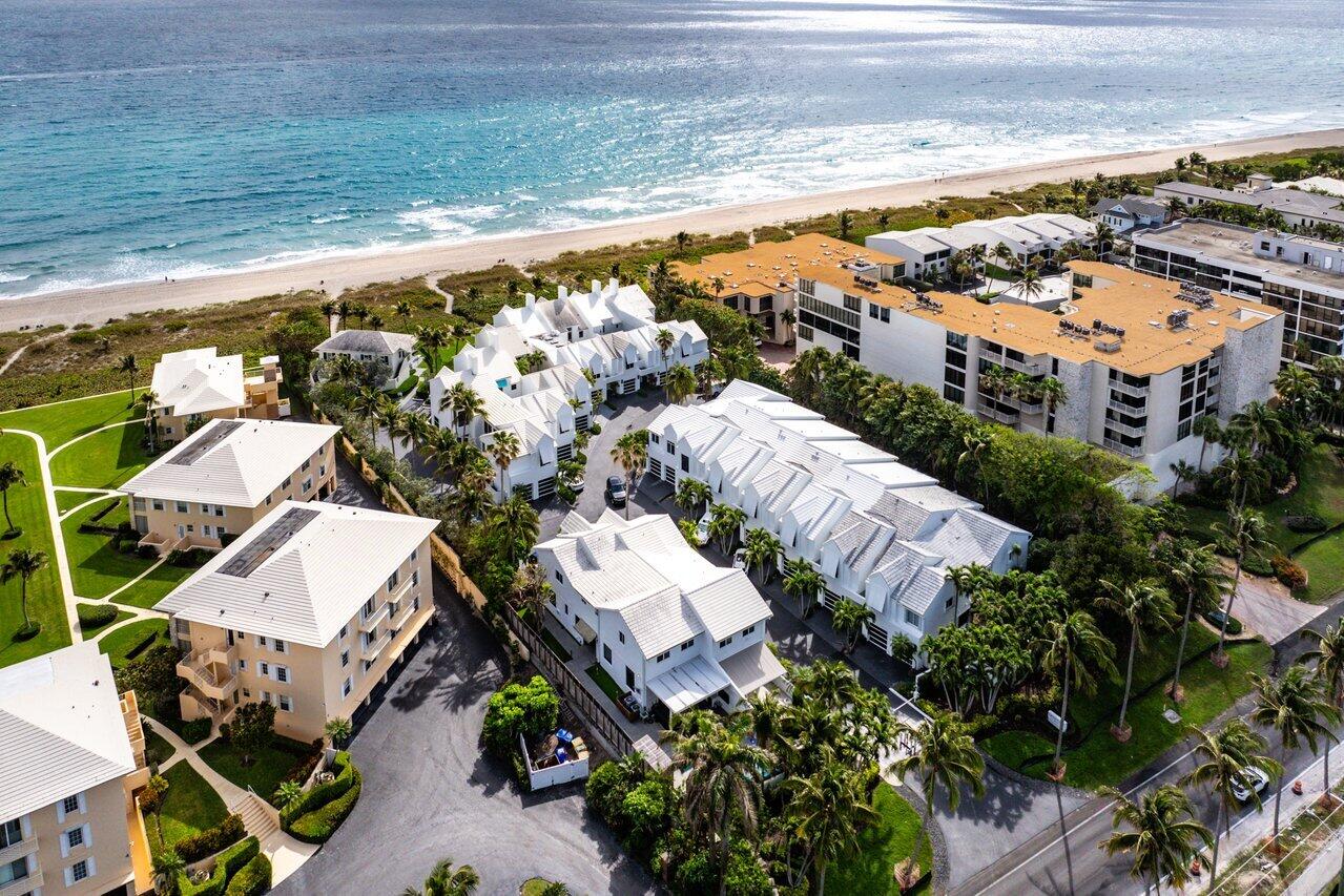 VILLAS OF OCEAN CREST - Residential