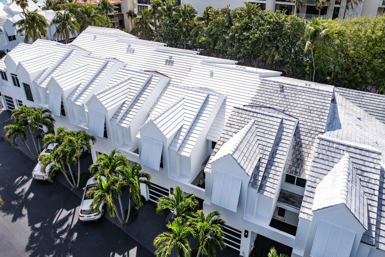 VILLAS OF OCEAN CREST - Residential