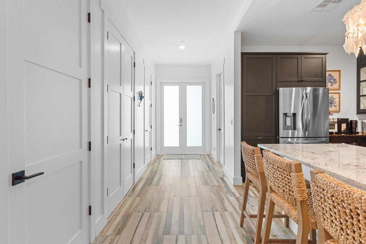 VILLAS OF OCEAN CREST - Residential