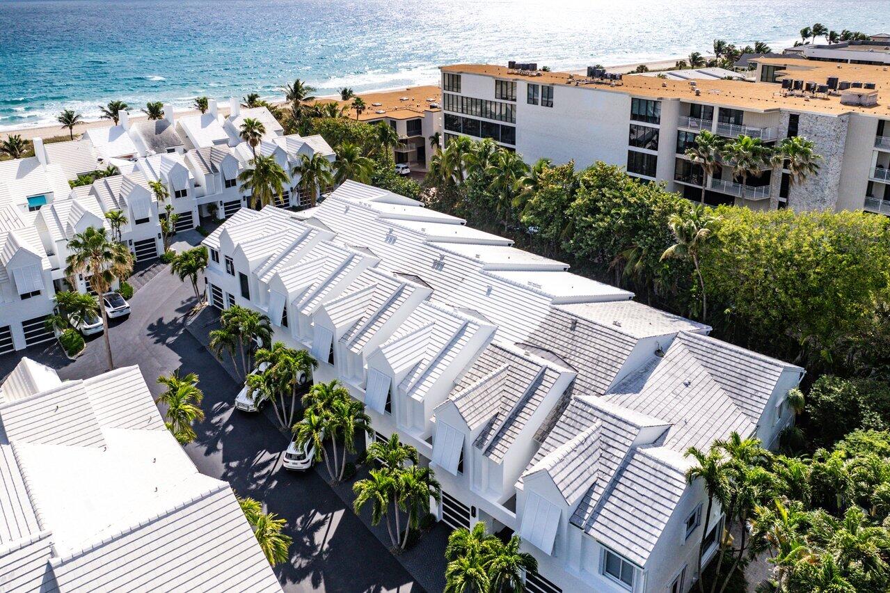 VILLAS OF OCEAN CREST - Residential