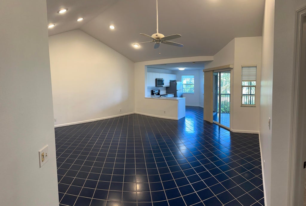 Photo of 6703 Via Regina, Boca Raton, FL 33433 (MLS # R11065058)