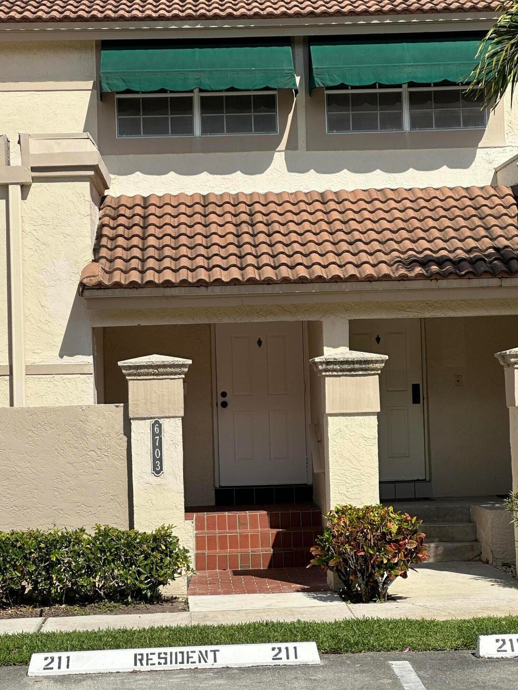 Photo of 6703 Via Regina, Boca Raton, FL 33433 (MLS # R11065058)