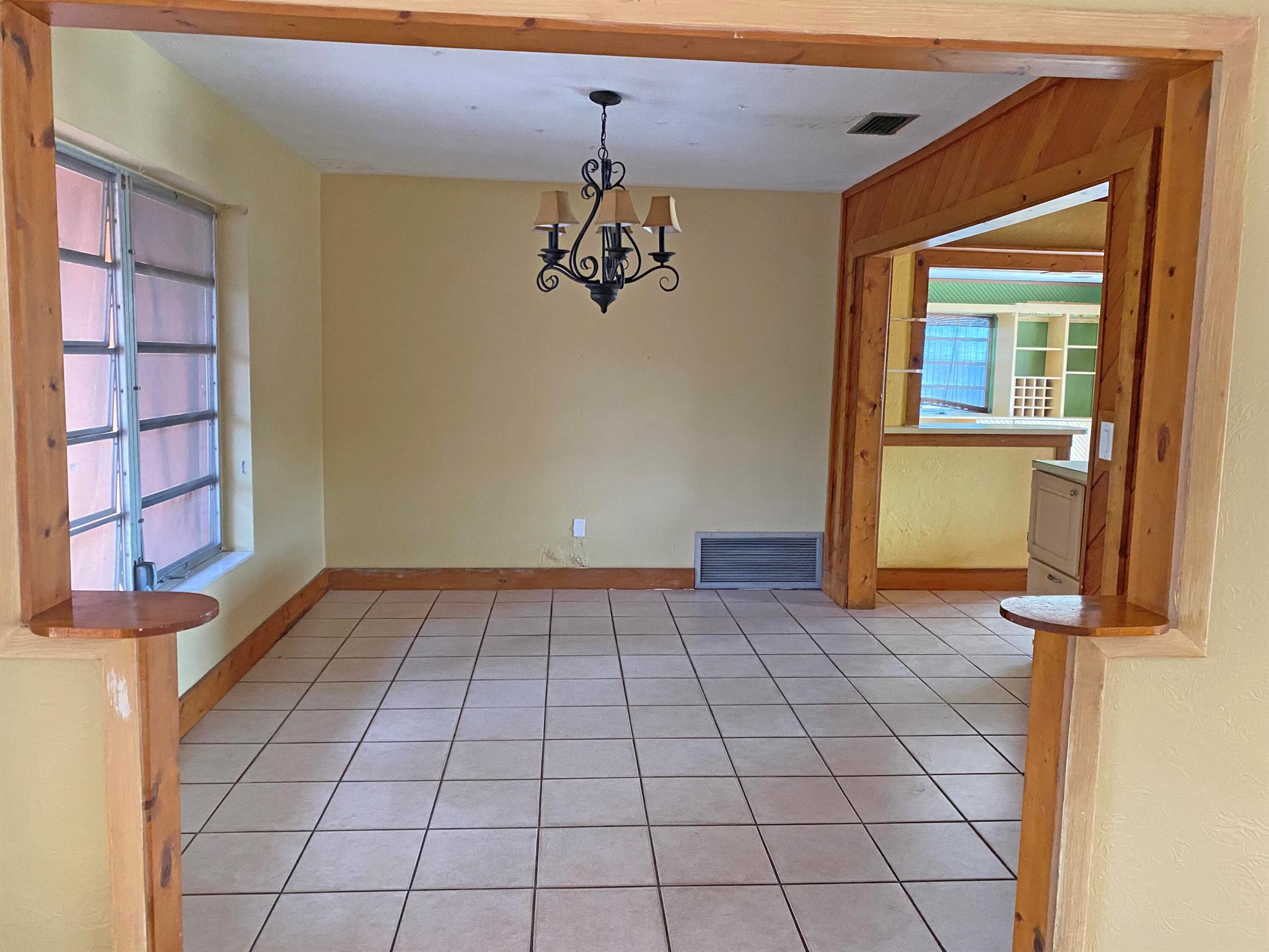 11101 NW 19th Street