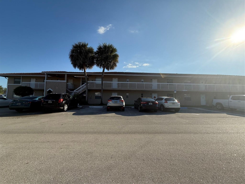 Photo of 9930 N Twin Lakes Drive #7-L, Coral Springs, FL 33071 (MLS # F10538521)