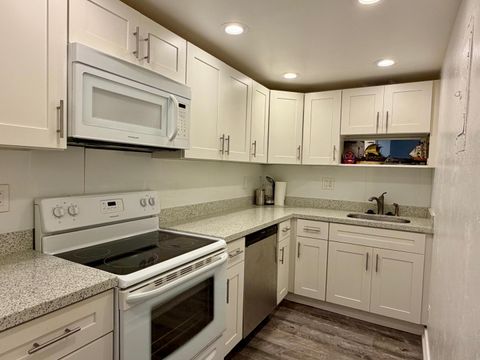 3000 Riomar Street 410 Fort Lauderdale FL 33304