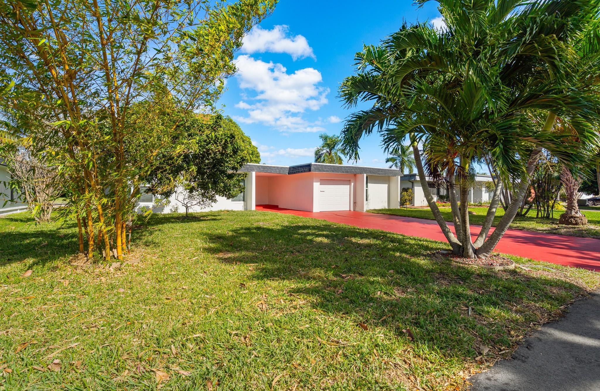 MAINLANDS OF TAMARAC LAKE - Residential