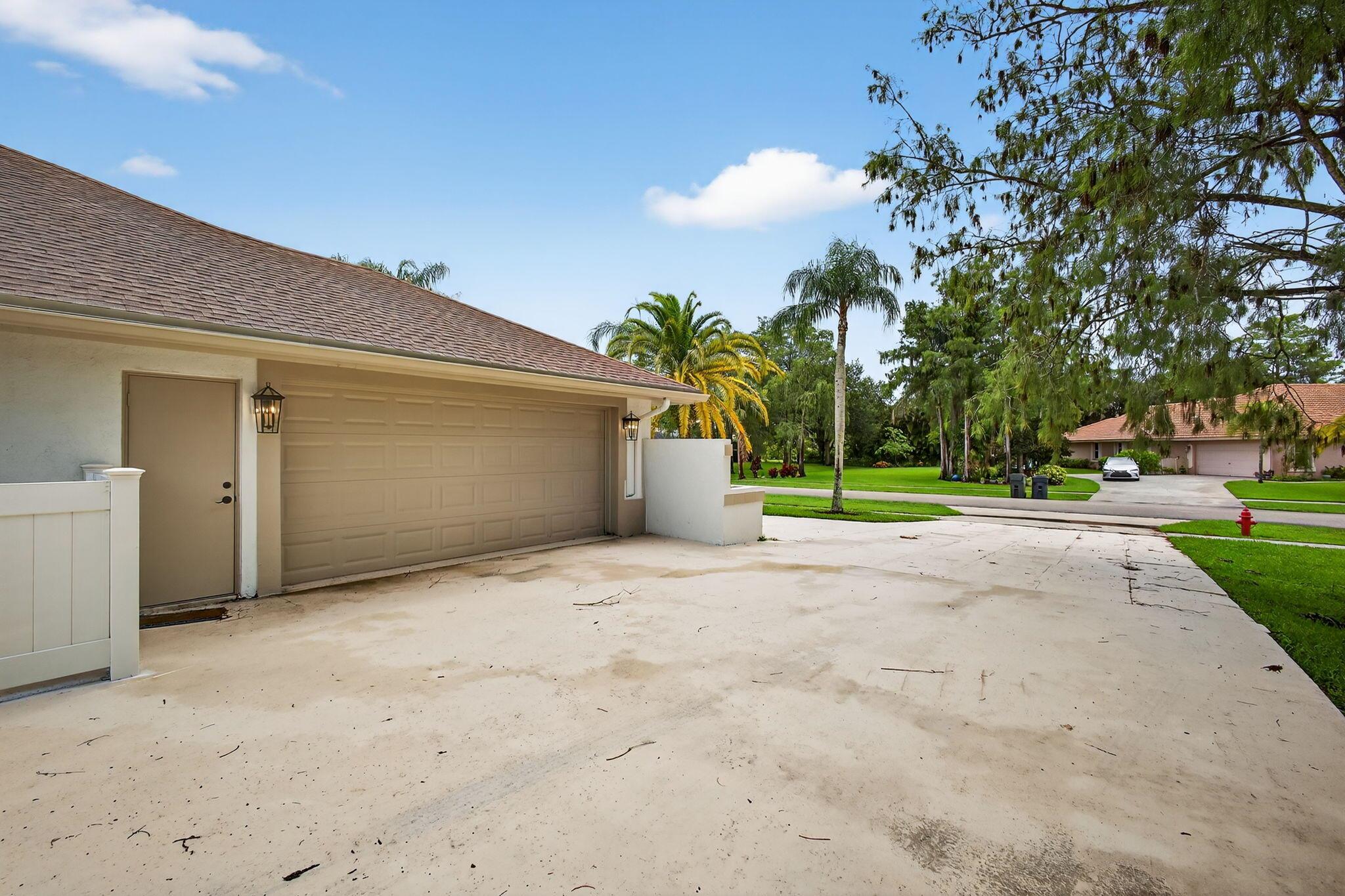 1295 Longlea Terrace