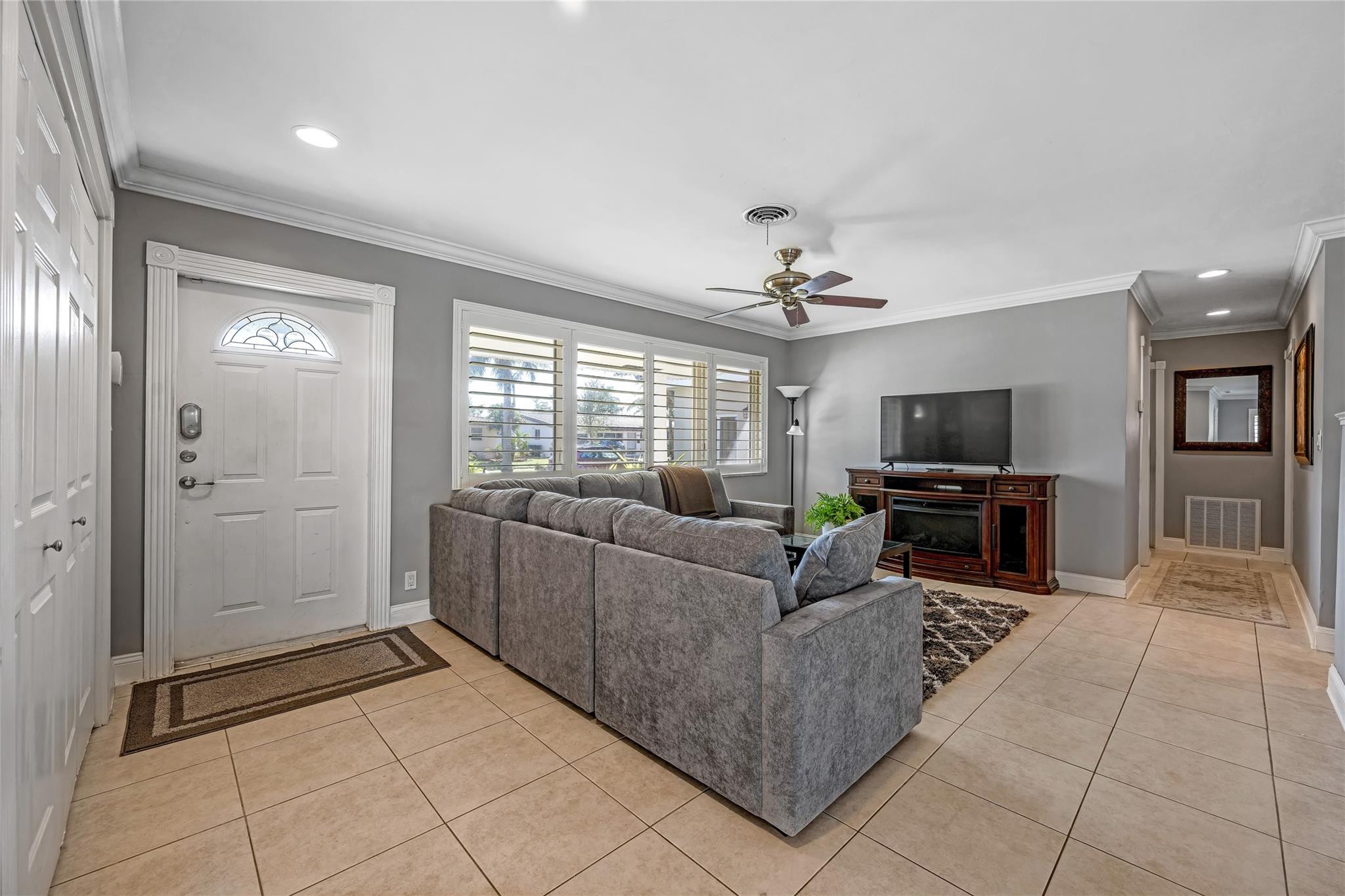 Imperial Point 2 Sec 54-1 - Residential Lease