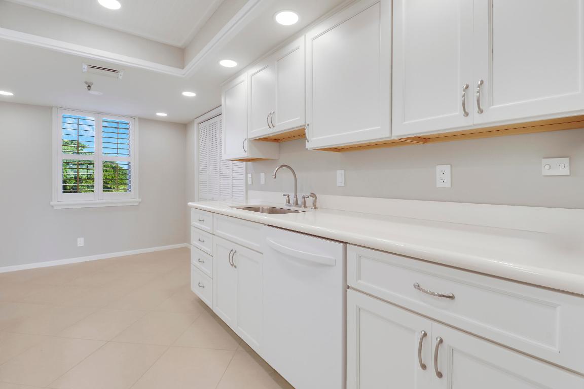 JUPITER COVE CONDO - Residential