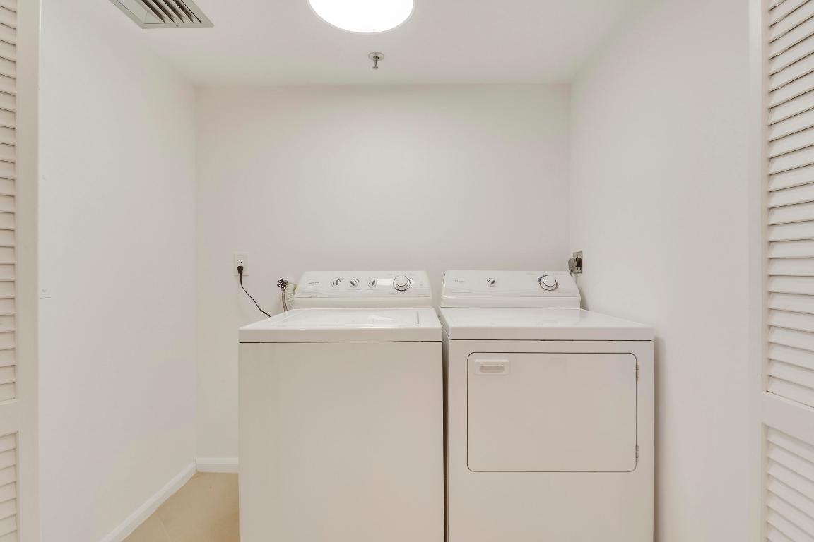 JUPITER COVE CONDO - Residential