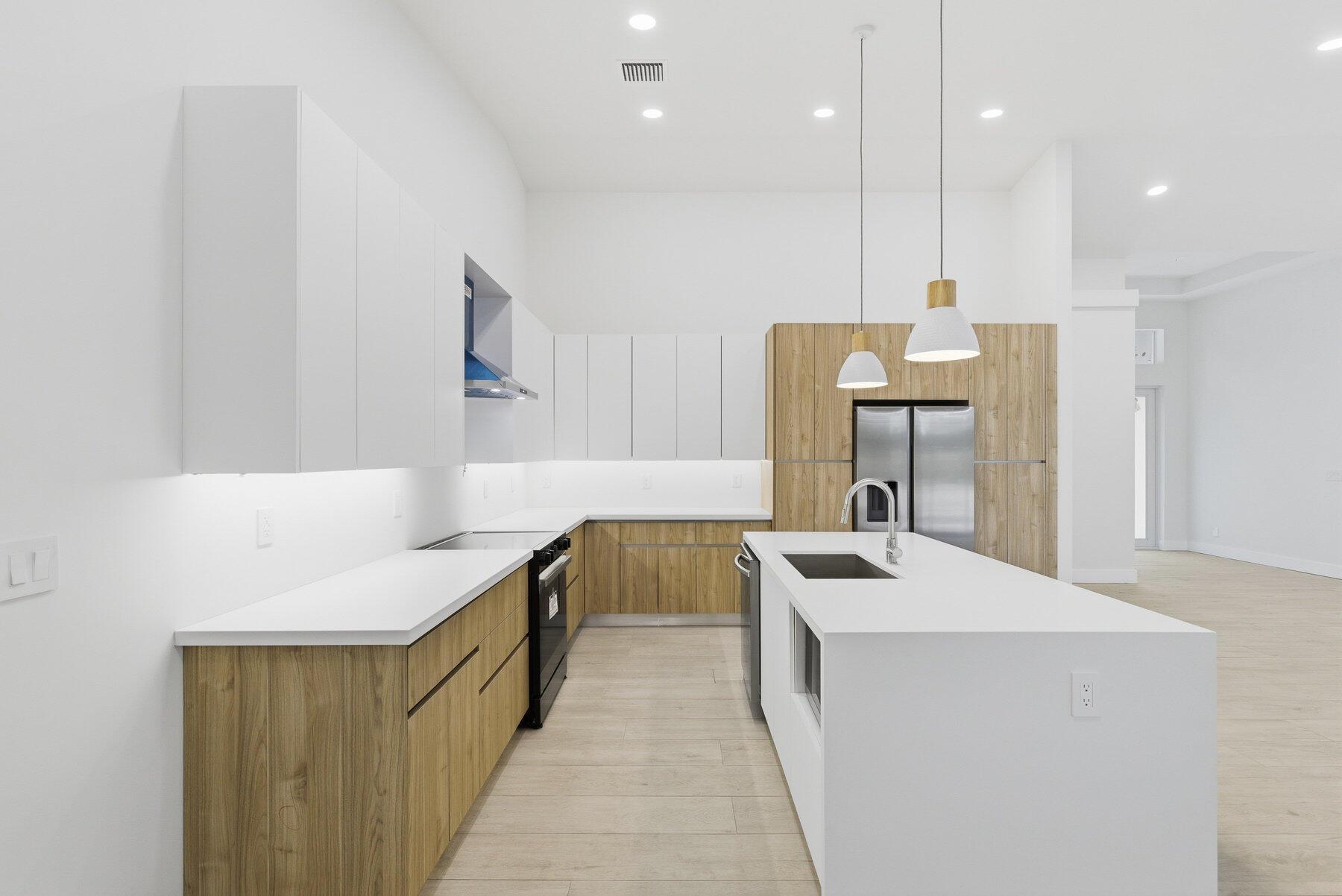 FLORAL PARK - Residential