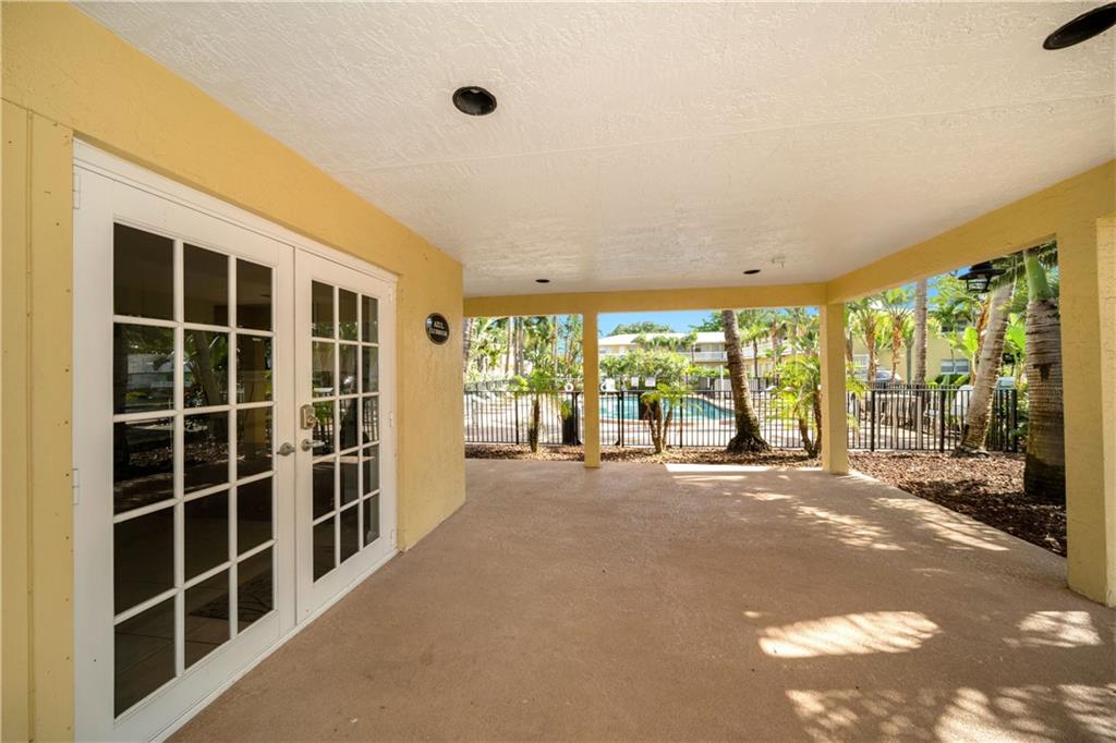 AZUL AT KIMBERLY LAKE - Residential