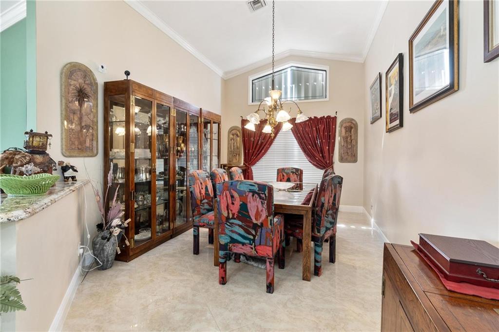 Pine Ridge 112-37 B - Residential