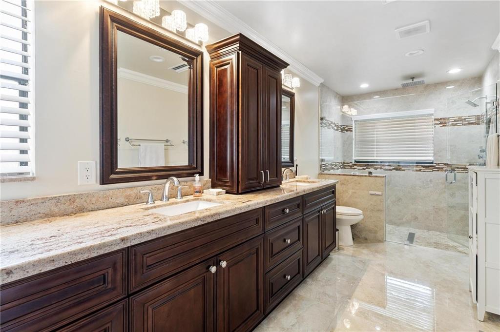 Pine Ridge 112-37 B - Residential
