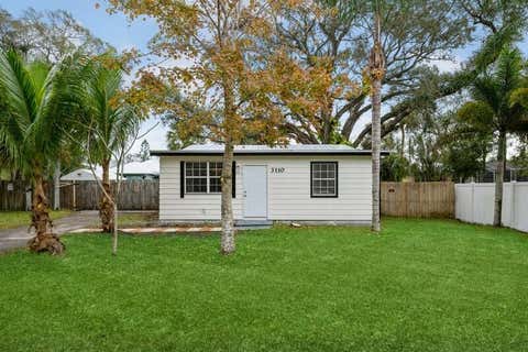 Featured picture for the property R10944611