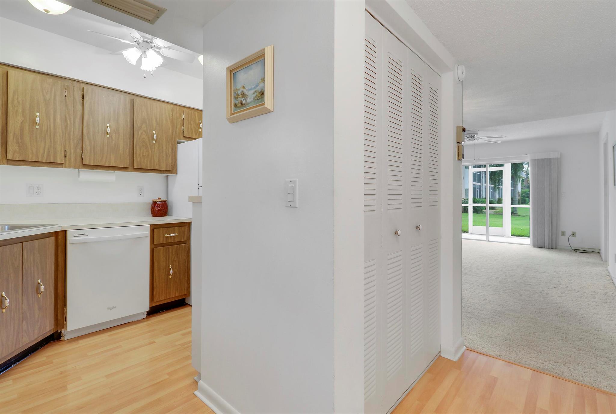 THE LITTLE CLUB CONDO - Residential