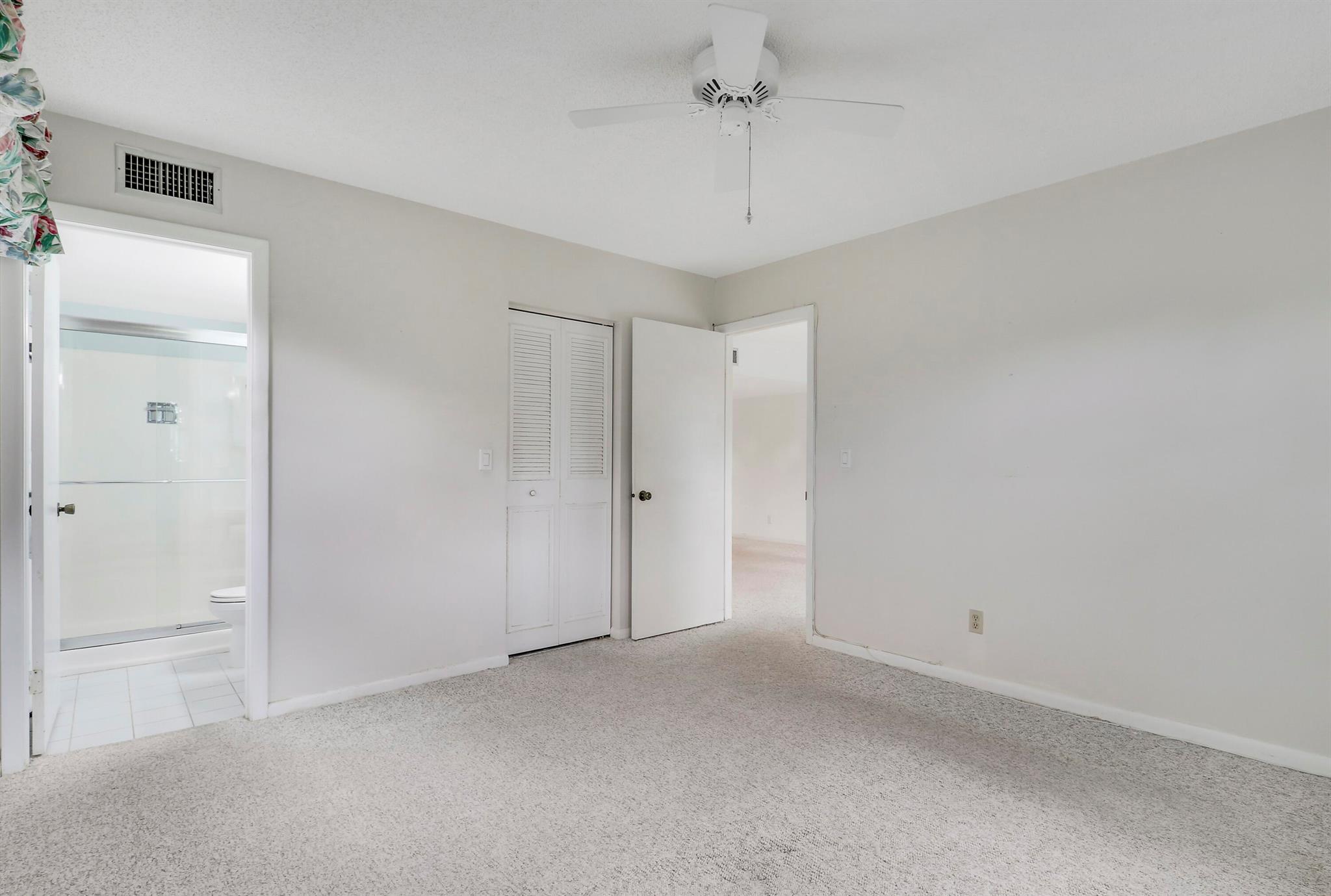 THE LITTLE CLUB CONDO - Residential