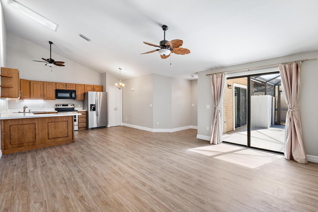 Photo of 5896 Golden Eagle Circle, Palm Beach Gardens, FL 33418 (MLS # B26072277)