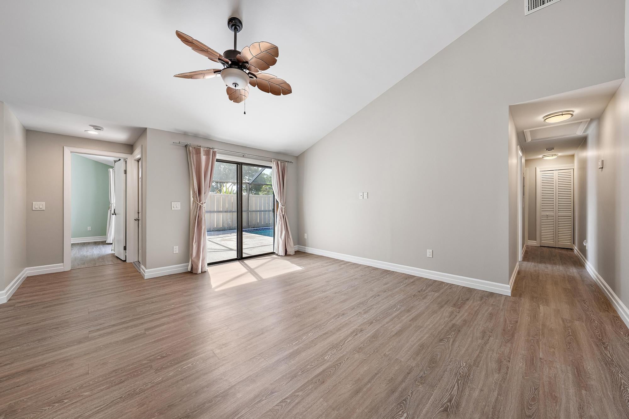 5896 Golden Eagle Circle