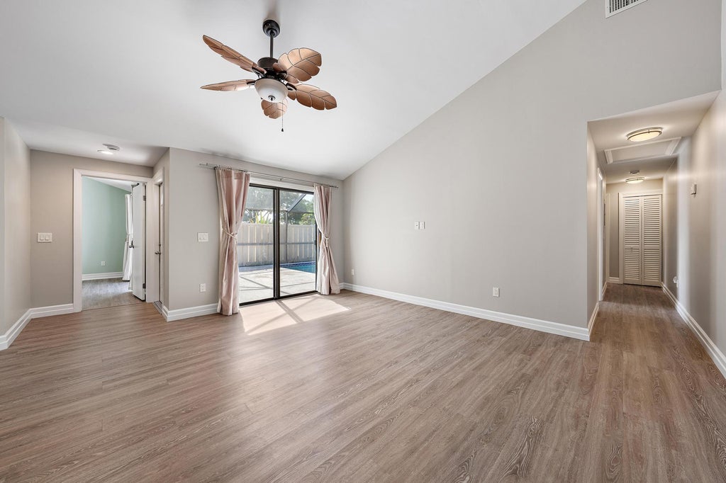 Photo of 5896 Golden Eagle Circle, Palm Beach Gardens, FL 33418 (MLS # B26072277)