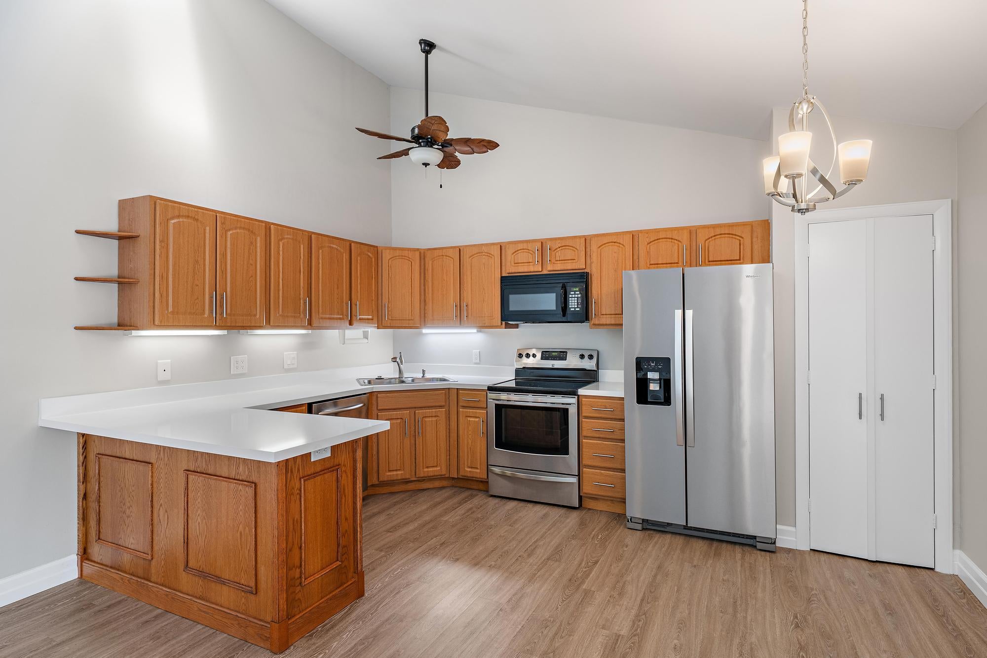 5896 Golden Eagle Circle