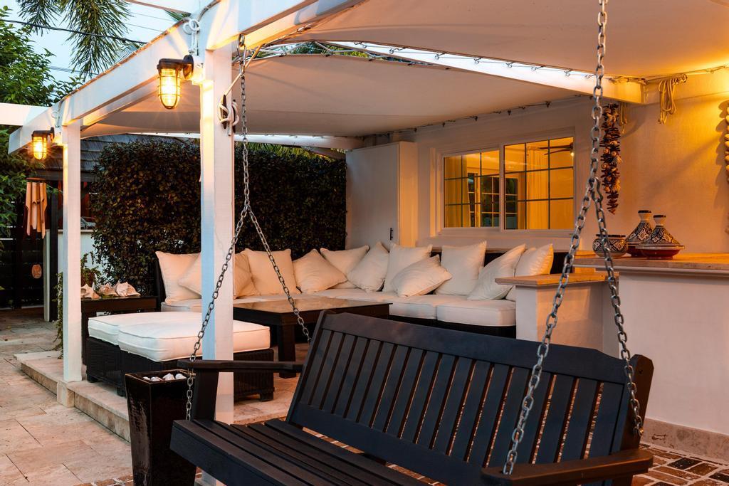 LAKE CLARKE ISLE - Residential