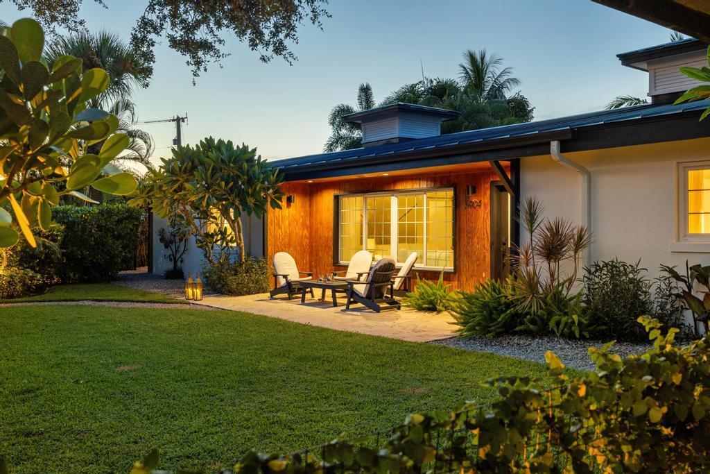 LAKE CLARKE ISLE - Residential