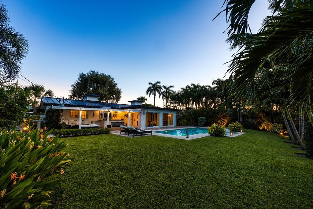 LAKE CLARKE ISLE - Residential