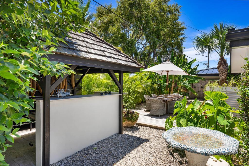 LAKE CLARKE ISLE - Residential