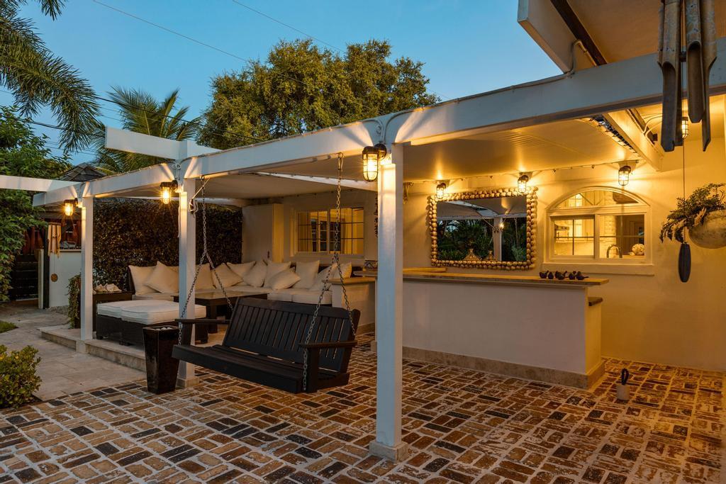 LAKE CLARKE ISLE - Residential