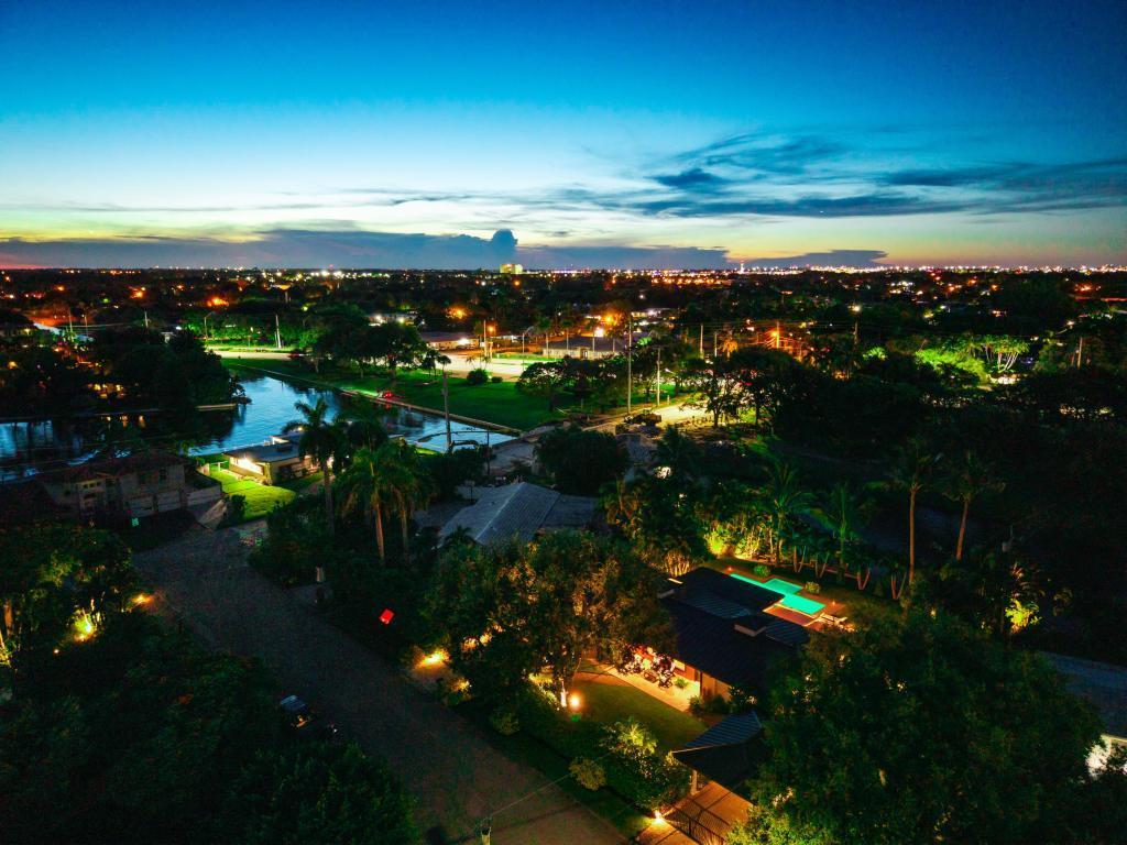 LAKE CLARKE ISLE - Residential