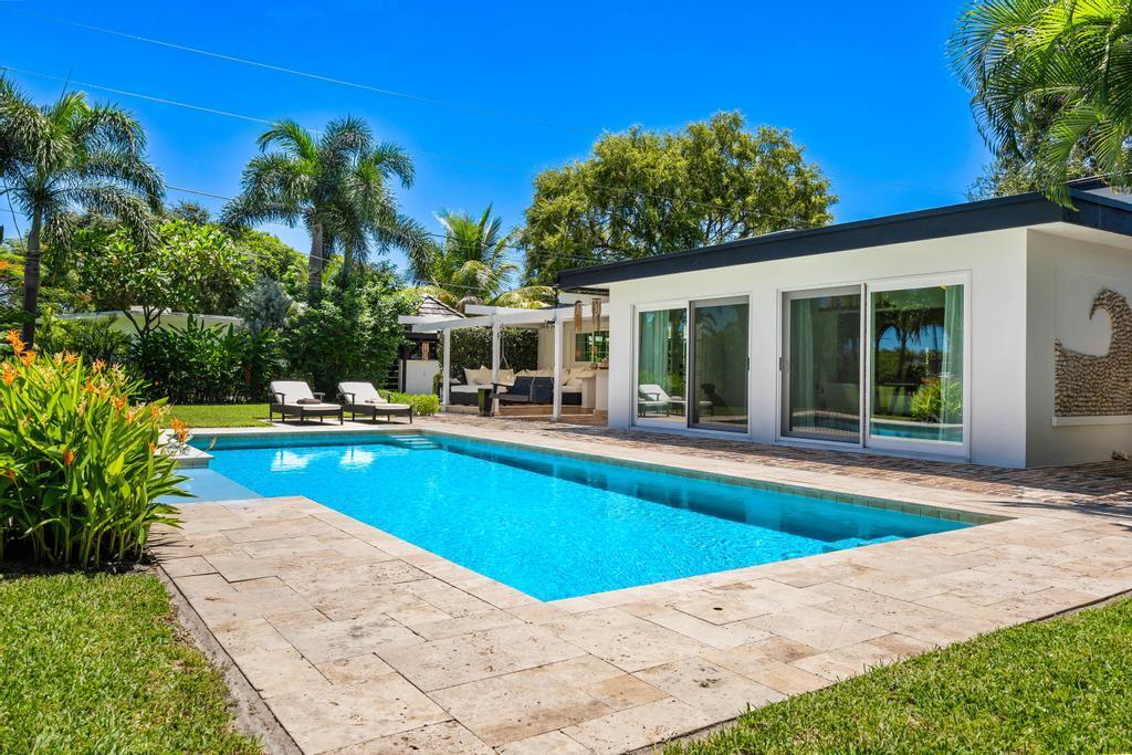 LAKE CLARKE ISLE - Residential