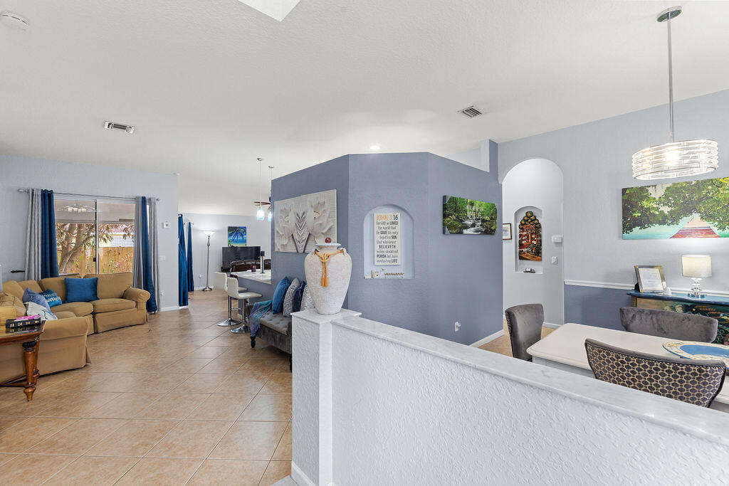 PORT ST LUCIE SECTION 28 - Residential