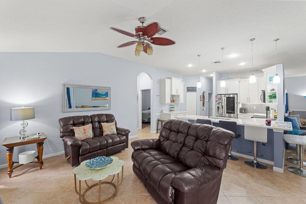 PORT ST LUCIE SECTION 28 - Residential