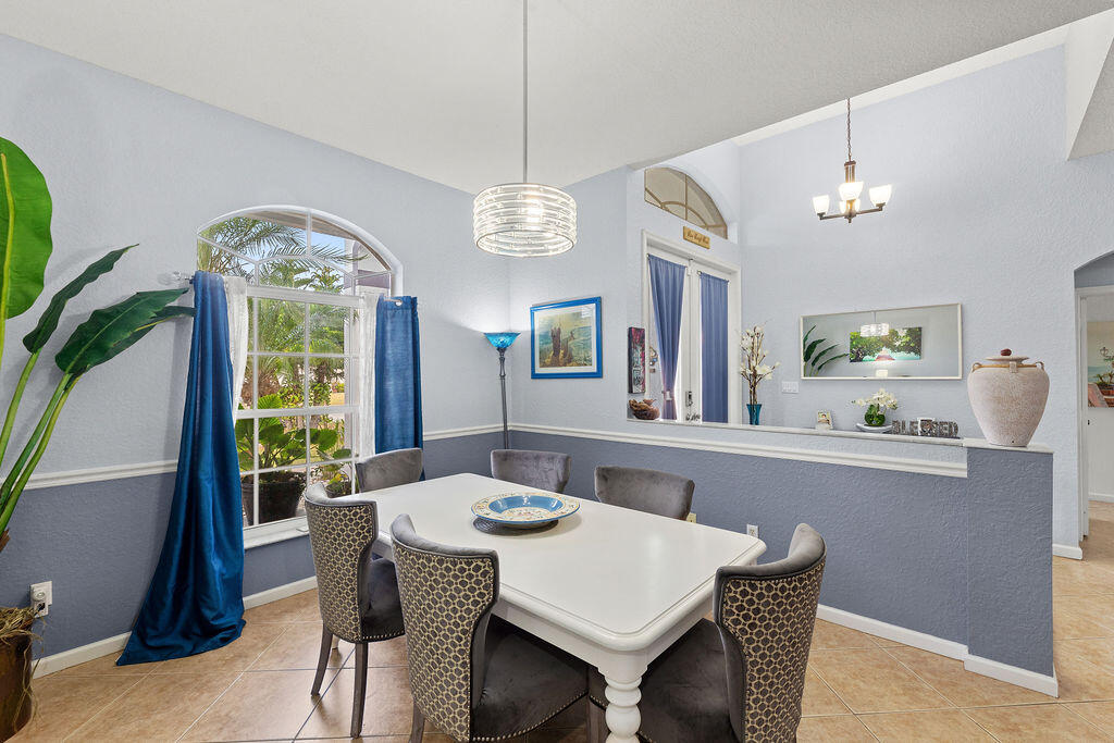 PORT ST LUCIE SECTION 28 - Residential