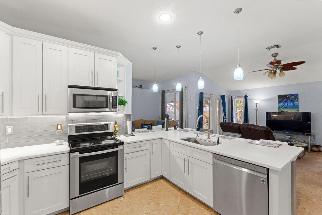 PORT ST LUCIE SECTION 28 - Residential