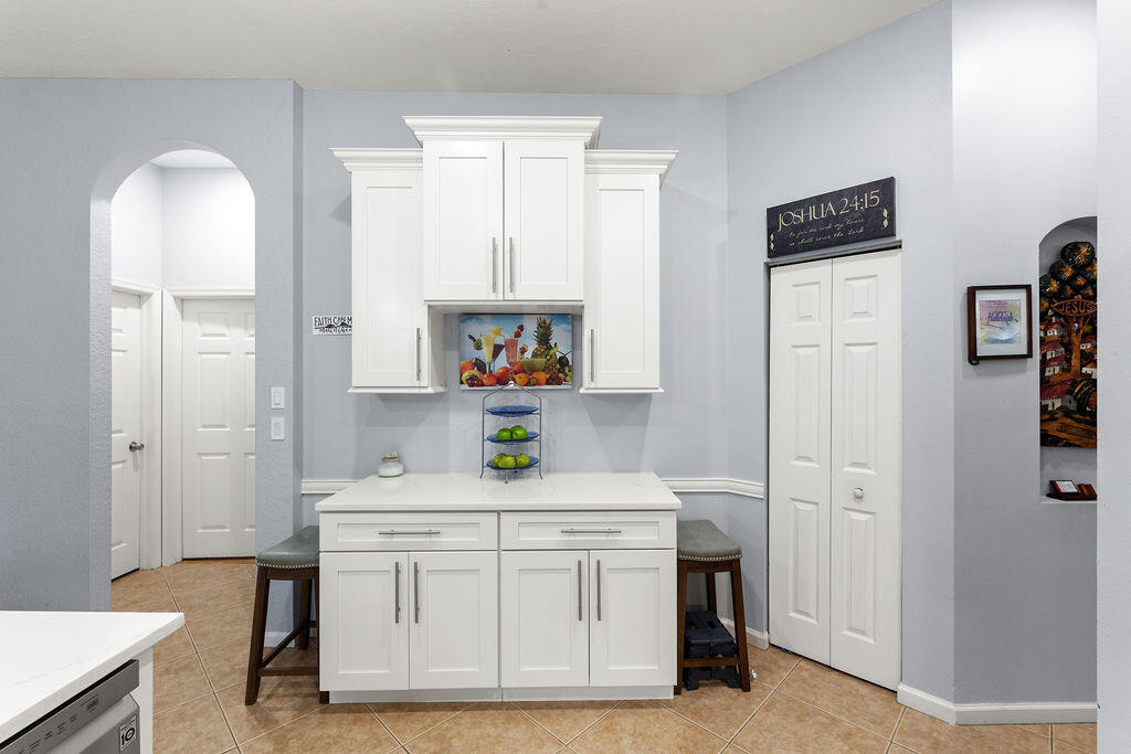 PORT ST LUCIE SECTION 28 - Residential