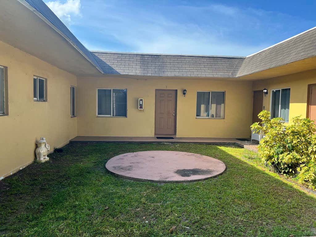 Photo of 3930 NW 31ST Terrace #3, Lauderdale Lakes, FL 33309 (MLS # B26064053)