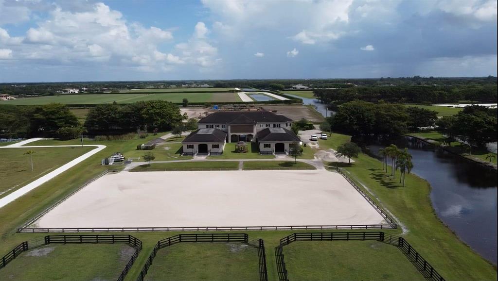 PALM BEACH POINT EAST - Residential