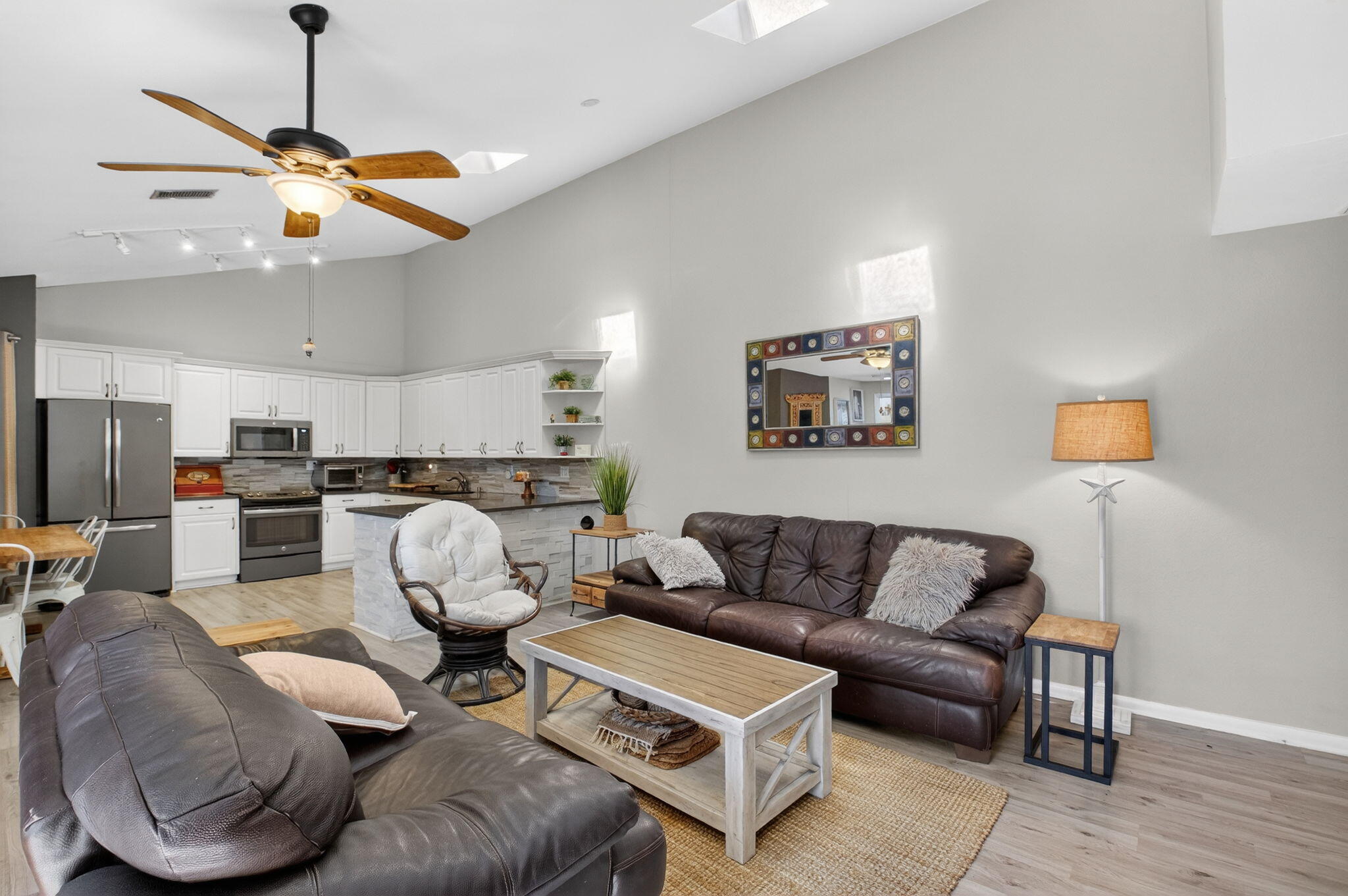 BOCA GARDENS - Residential