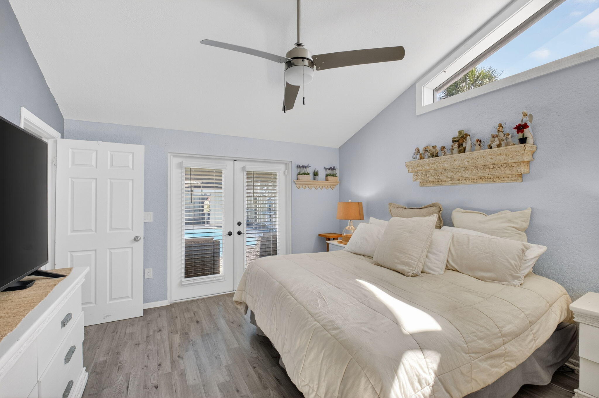 BOCA GARDENS - Residential