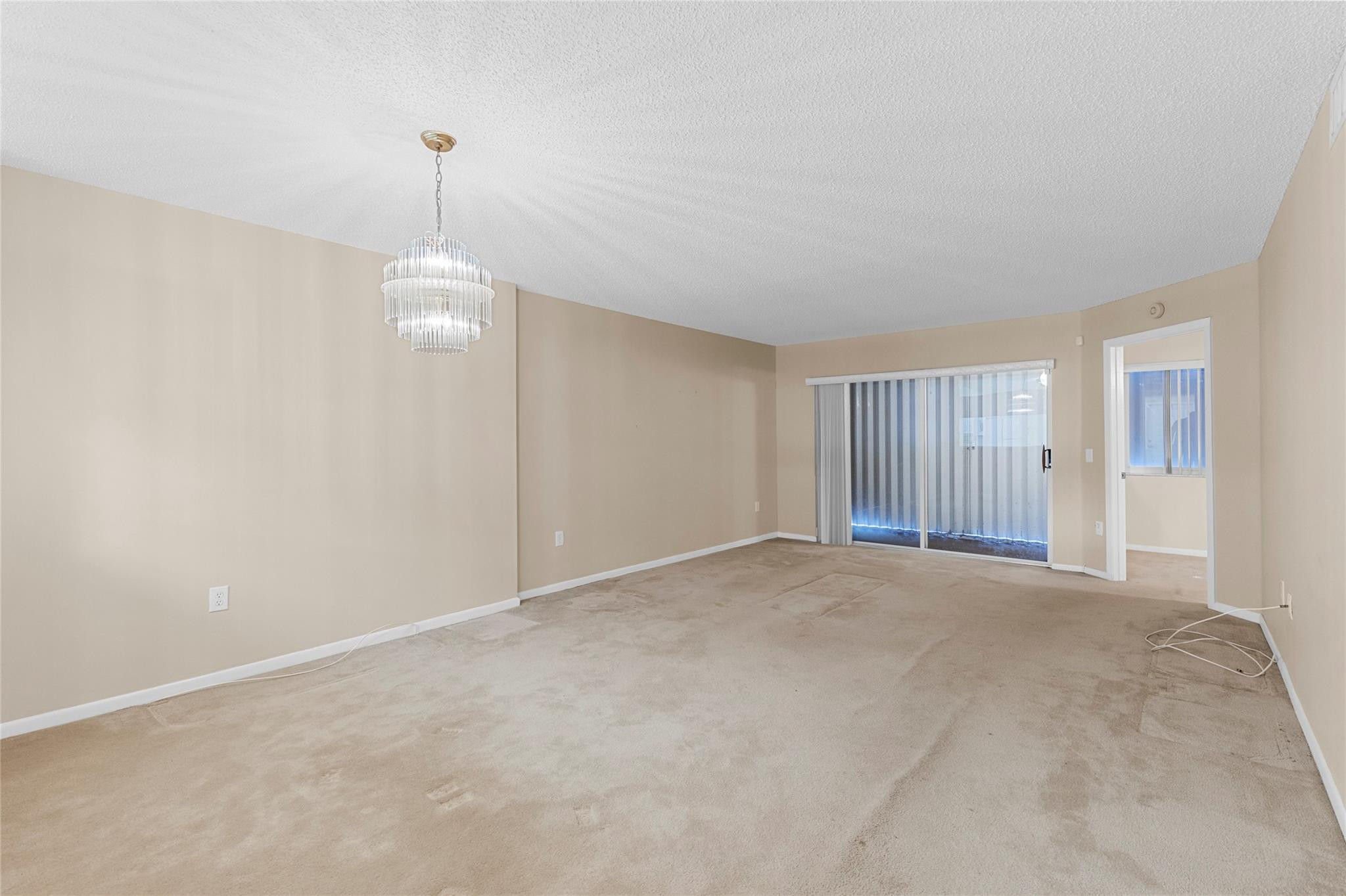 TRENT CONDOMINIUM - Residential