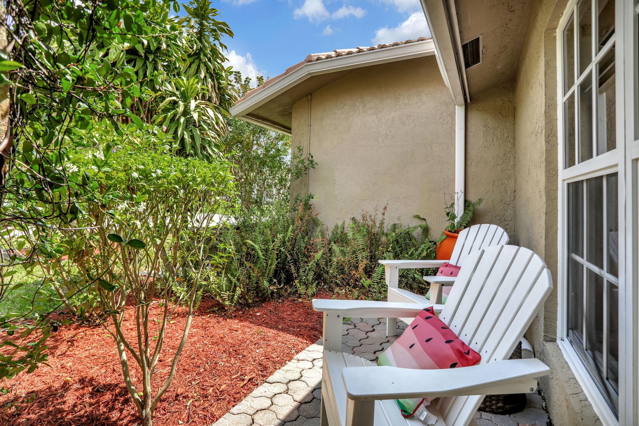 Alta Vista 93-9 B - Residential