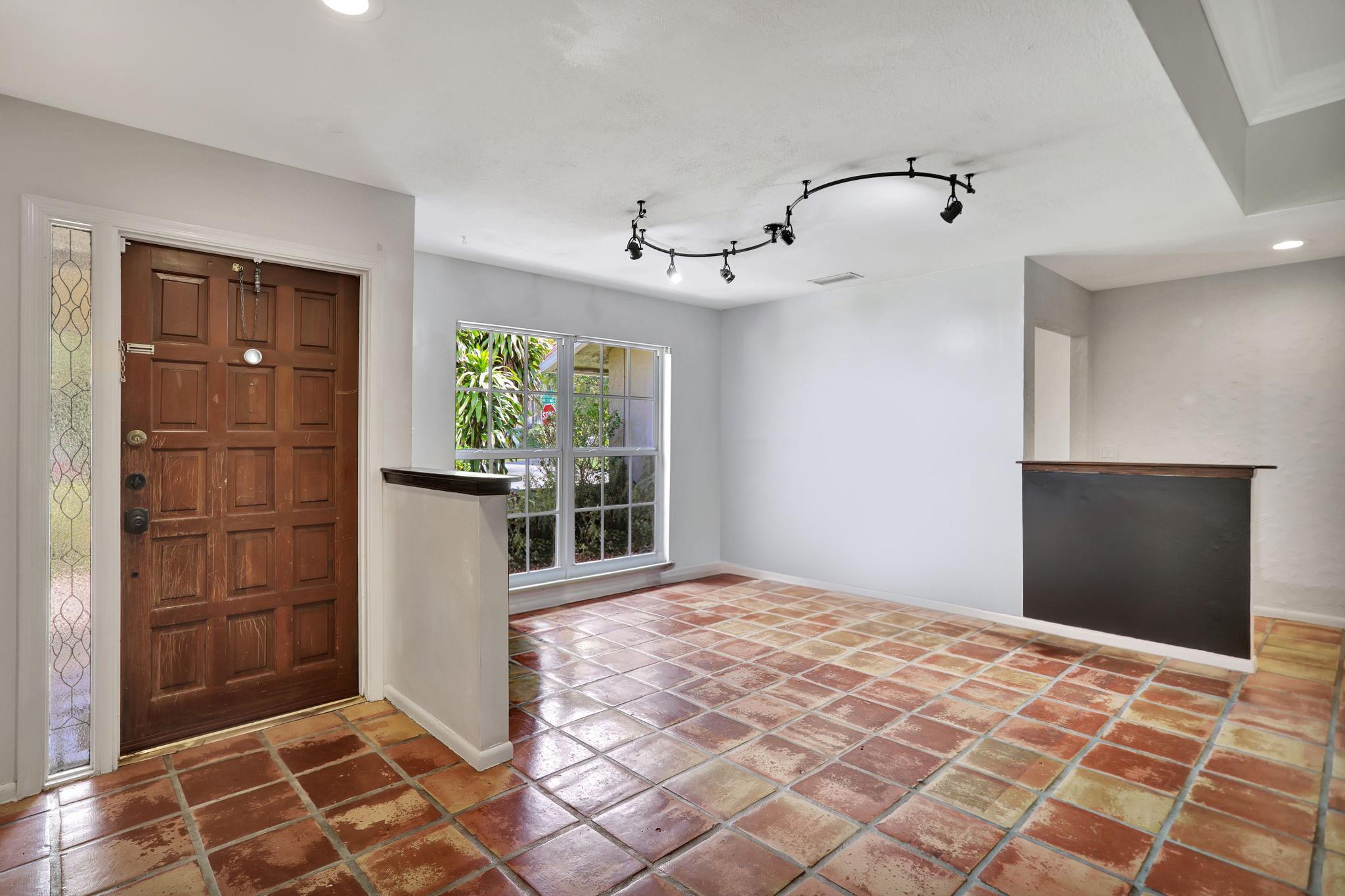 Alta Vista 93-9 B - Residential