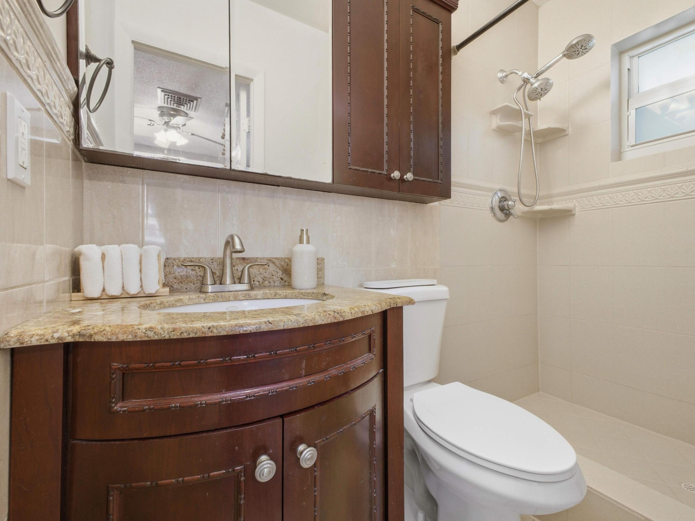 PALM TOWNHOUSE CONDO - Residential