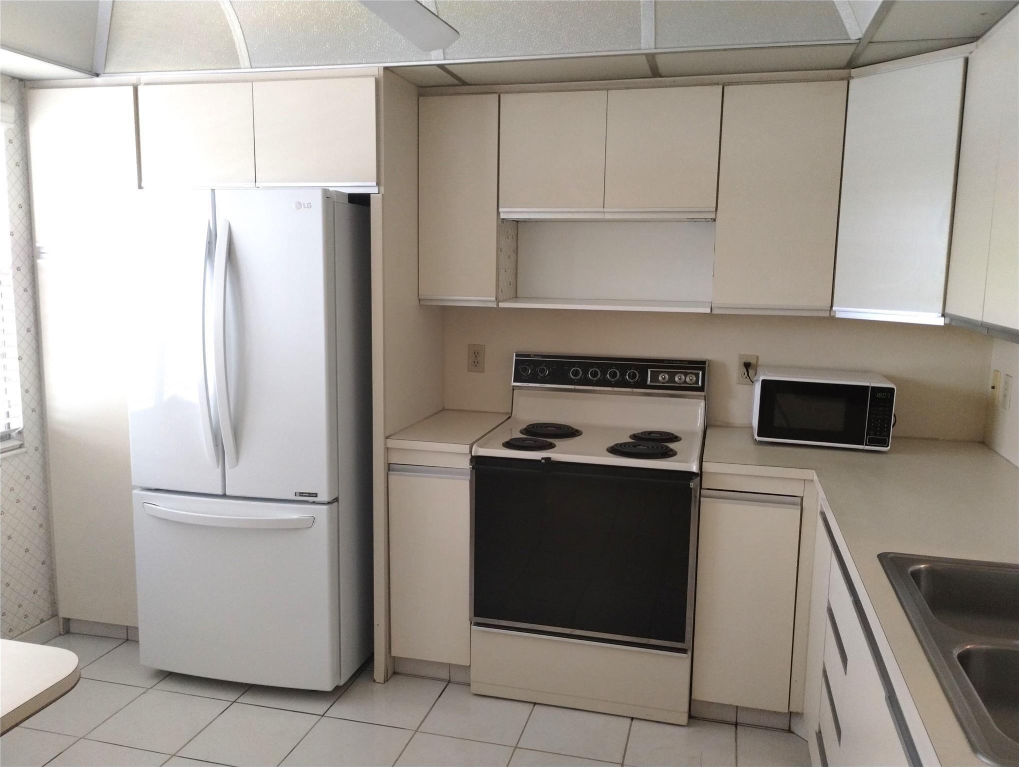 Bimini Village D Condo - Residential Lease