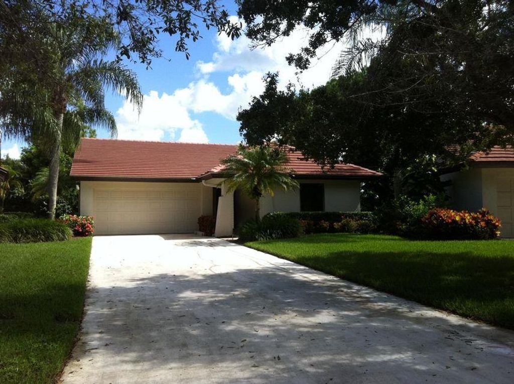 Photo of 2680 SW Willowood Circle, Palm City, FL 34990 (MLS # R10763415)