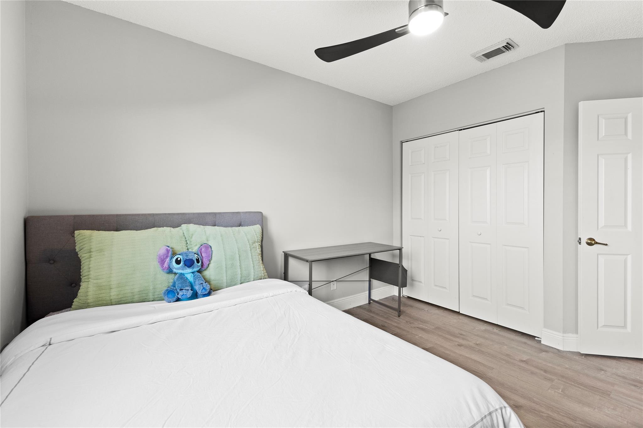 MELEAR - Residential