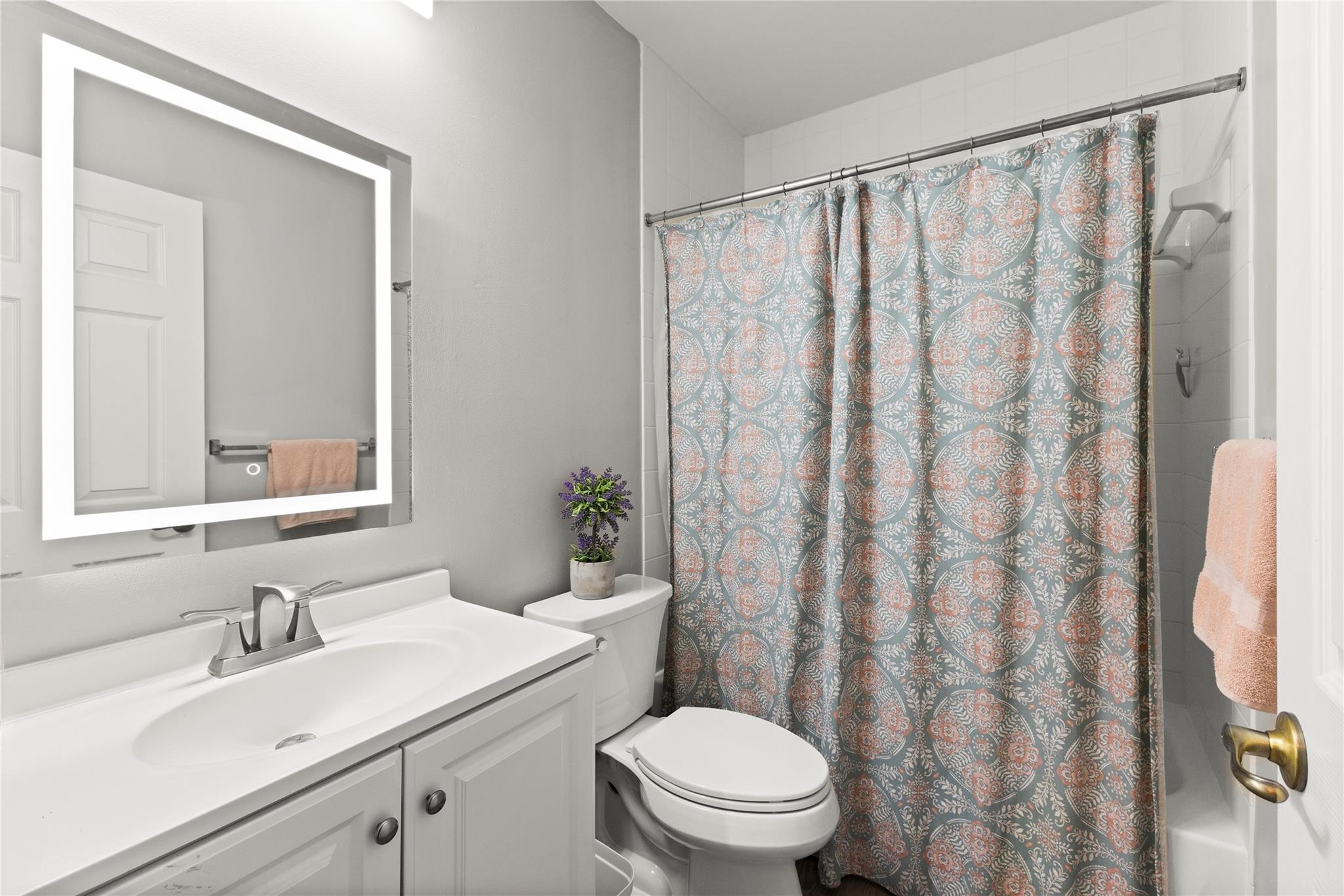MELEAR - Residential